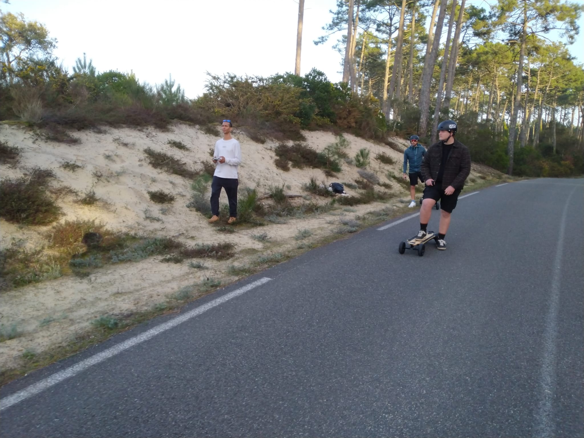 Livraison skateboard électrique